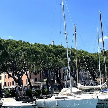 Attico In Piazza Matteotti * Desenzano del Garda